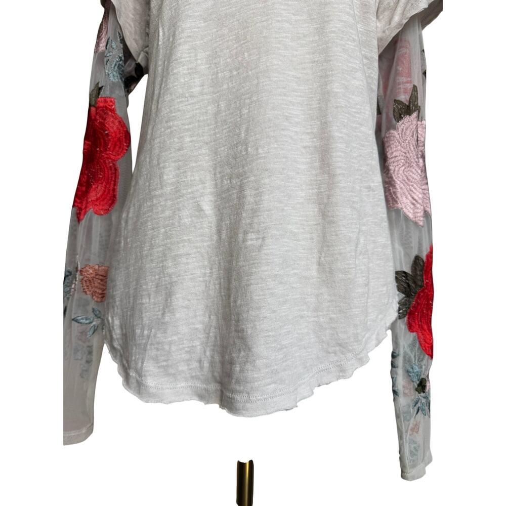 Free People Embroidered Mesh Sleeve Tee Boho Romantic Floral Top Size Medium - Picture 14 of 14